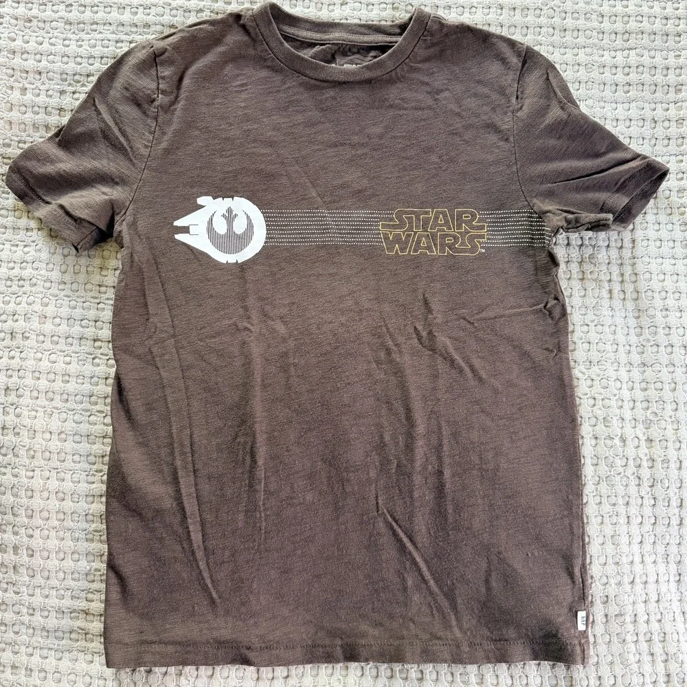Gap Kids Star Wars Boy's T-Shirt Chewbacca Hologram Empire Strikes organic